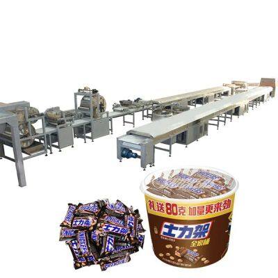 Ligne de production automatique de barres de bonbons multiples, de barres de maïs (Snickers) avec enrobage au chocolat
