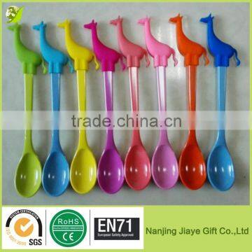 2015 Plastic Spoon Melamine Spoon with Head and Charm