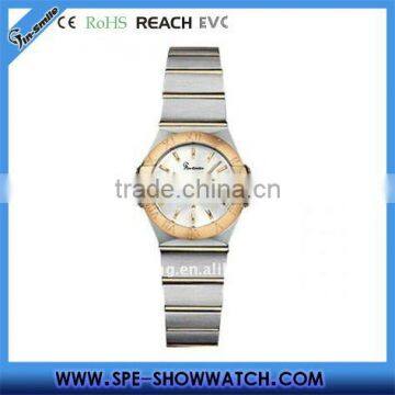 2011 hot and fashion quartz watch wit stainless steel case and back