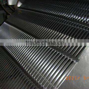 Plastic geogrid making machine
