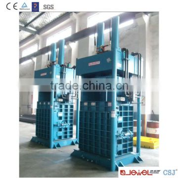 Hard plastic press machine