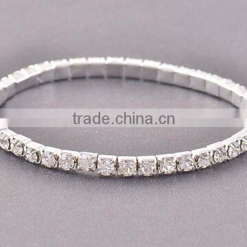 fashion crystals/rhinestones claw one row stretch bracelet for wedding party