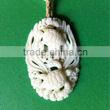 Pendant necklace