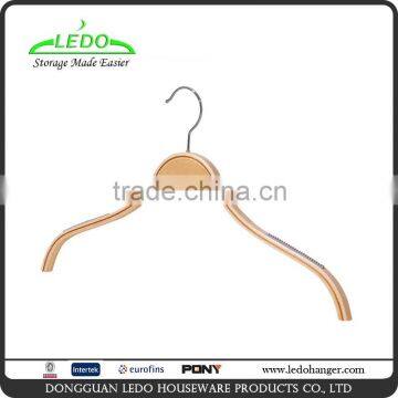 Laminated wooden hangers for shirt with antislip strip                        
                                                Quality Choice
                                                                    Supplier's Choice