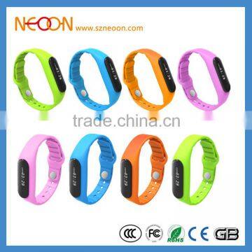 Smart Wearable Project OEM Service Logo Printing TPU/silicone Smart E06 Sport Fitness Wristband photo-3
