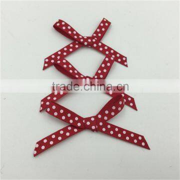 Wholesale Red With White Dots Grosgrain Ribbon Bow