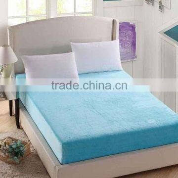 Hiway China Supplier Feather & Down Quilted Waterproof Mattress Cover