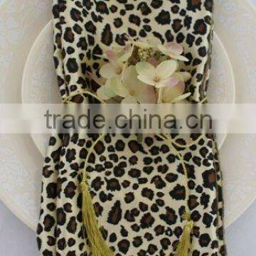 100%Polyester Modern Leopard Printed Satin Napkin For Hotel/Banquet