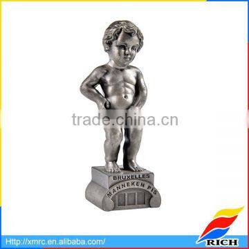 Manneken Pis statue custom small metal figurine