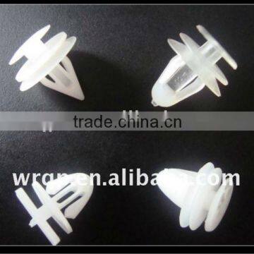 small plastic clips and plastic fasteners for auto parts