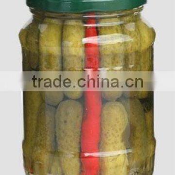 Gherkin with chili pepper