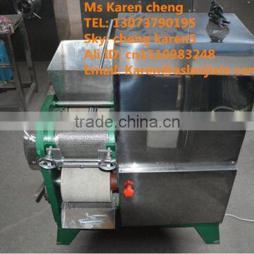 Fish bone and meat separator/chicken bone and meat separator