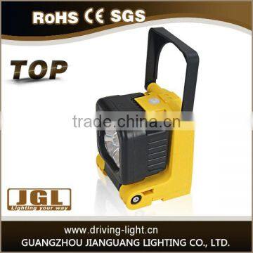 Rechargeable Magnetic 12w Cree Led Work Light for Car Repair photo-4