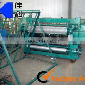 Electric rolling welded wire mesh machine