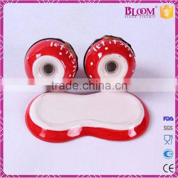 Ceramic Christmas Desgin Salt and Pepper Shaker Set photo-6