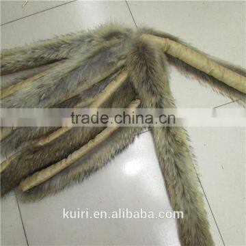 Factory direct sales of real natural a raccoon fur collar Both men and women's fashion raccoon collar 80*14 cm