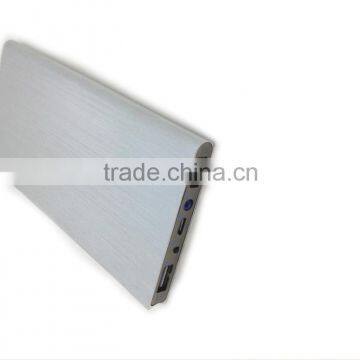 Best Price High Quality Polymer Battery Smart Power Bank photo-2