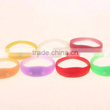 New event & party multicolor led bracelet light up bracelet light up rubber bracelets