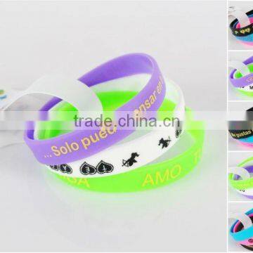 2013 Hot color popular silicon wristbands