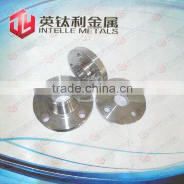 Spectacle blind titanium flange