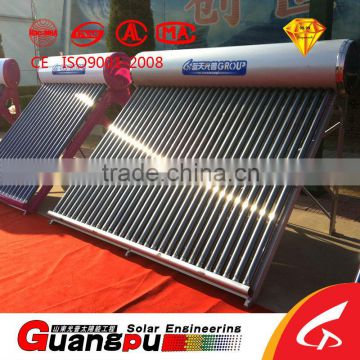 Non pressurized heat pipe solar water heater