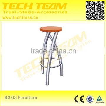 Bar stool with aluminium truss