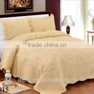 DD8015 Embroidery Quilts / Embroidery Bedspreads / Bedding Sets