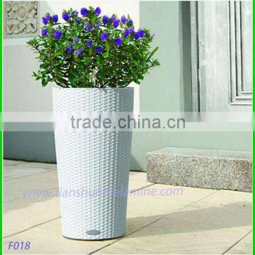Outdoor flower pot with rattan surface decoration