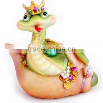 resin cartoon snake