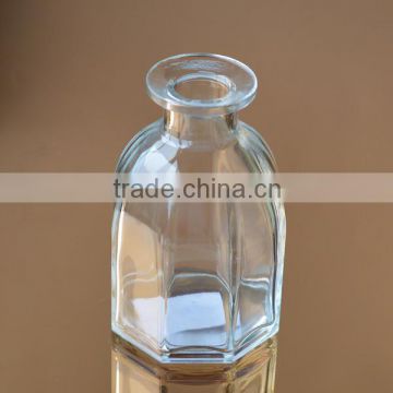 Daily use glass bottles for scented fragrance with 150ml capacity