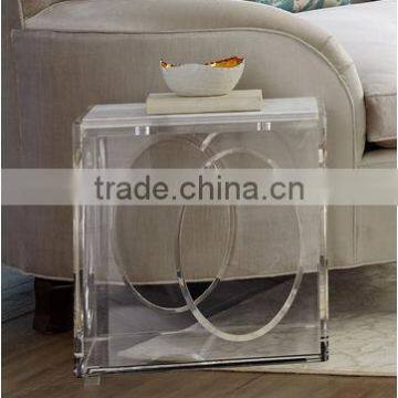 Oval Design Clear Acrylic End Table(CT-B-0252)