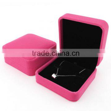 Hand Made Europe High-grade Plush Wedding Jewelry Box Bracelet Necklace Case