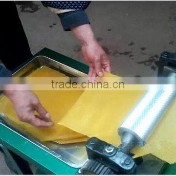 Automatic slicing machine / beeswax foundation sheets machine supply