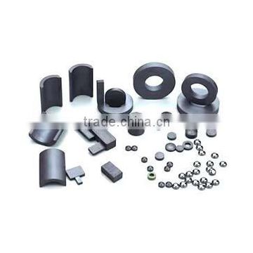 2013 new product segment ferrite strong holding magnets