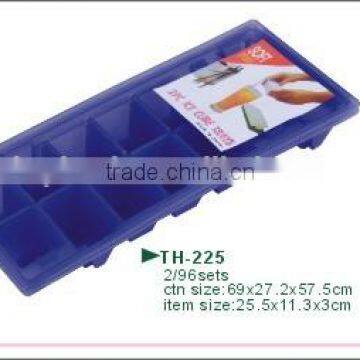 2pcs plastic ice cube tray ice cube tray molds