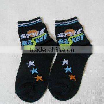 Top Quality Fashion Kids Football Socks for Spring Wear photo-4