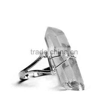 White Crystal Natural Stone Irregular Hexagon Prism Pendant Ring