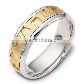 Fashion Stainless Steel Men's Two-tone Gold New Design Gold Finger Ring