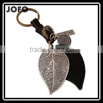 Fashion Cool Rock Leather Key Chain Keychains Big O-ring Metal Leaf Genuine Leather Keychains