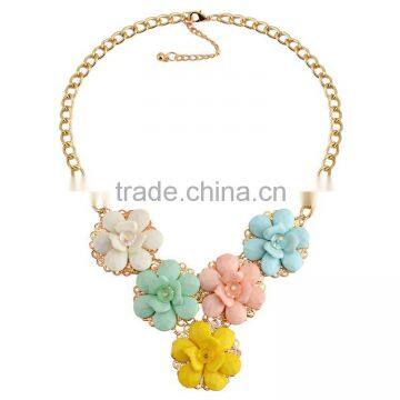 Bohemian Style Women's Resin Flower Choker Bib Statement Necklace Collar Chain Pendant photo-5