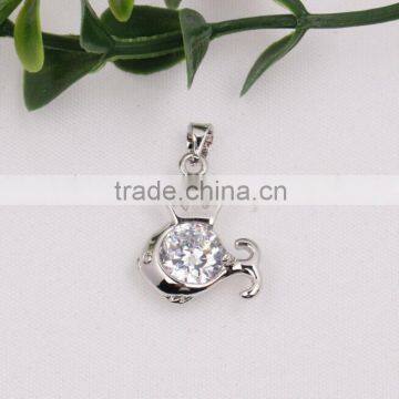 New Arrival Cute Fashion Silver Charm Costume Jewelry Fish CZ Necklace Pendant