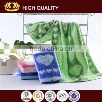 discount of 100%cotton cheap heart printed face towels