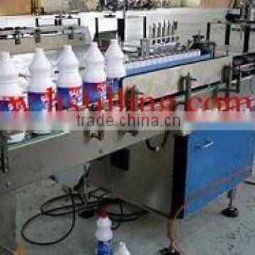 Cold glue labeling machine