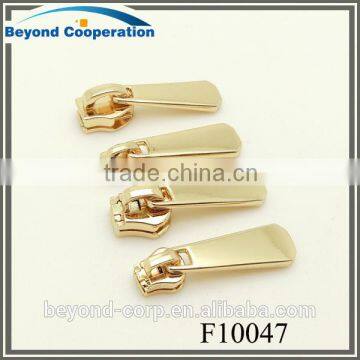 Zinc Alloy Zipper Puller Slider for Plastic Zipper