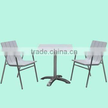 2012 hot plastic wood top outdoor aluminum table set