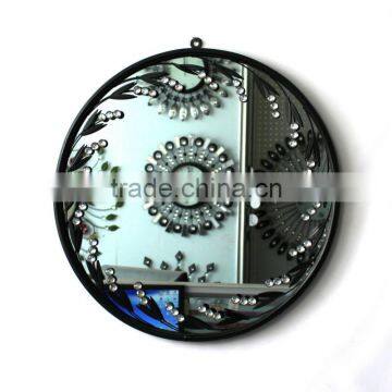 Beautiful DIY mirror wall clock