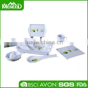 Hot selling 7pcs custom logo handprintde cheap plastic turkish dinnerware