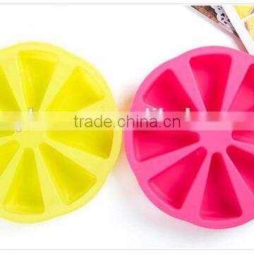 Fashion Design 8 Portion Silicone Chocolates Mould Christmas Silicone Cake Mould