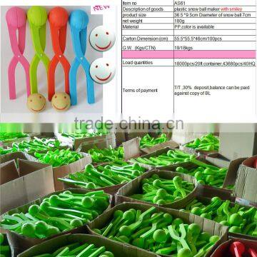 2016 Smiley Snow Slinger Snowball Machine Maker,plastic Snowball Thrower Winter Toys Christamas Snowball Maker With Smiley Happy photo-5