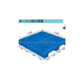 1100x1100x150mm 3 Runners Rackable Plastic Pallet